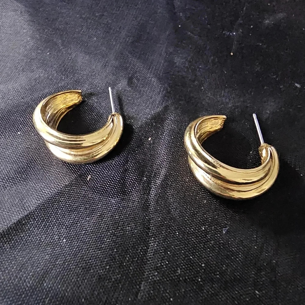 Earrings set of 4 pairs gold tone - Picture 3 of 8